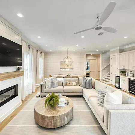 Amour La Mer By Avantstay Rooftop Patio Pool Access Walk To Beach